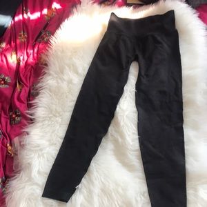Dascha black crop leggings XS